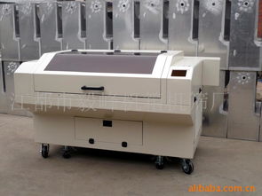 江都市毅峰機箱機篩廠 網(wǎng)絡(luò)機柜產(chǎn)品列表